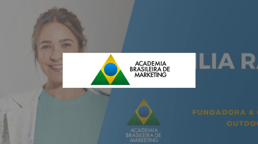 Foto de mulher sorrindo ao lado de slide azul com logotipo da Academia Brasileira de Marketing e texto sobre fundadora e CEO